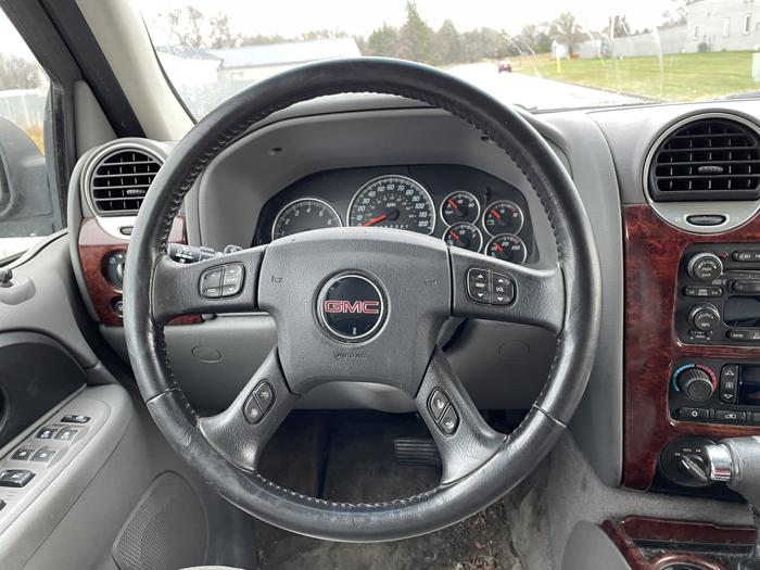 2007 gmc envoy sle1 with 203765 miles for sale near elk-river, minnesota d0d00580e6314788a56705153b420915.jpg