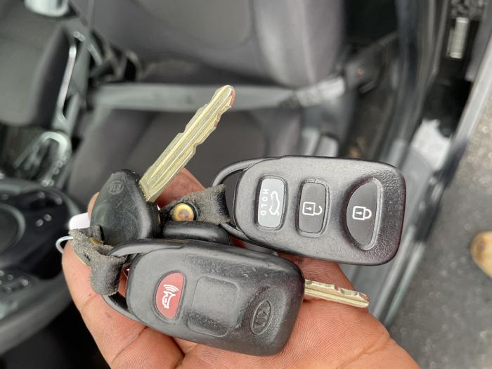 2011 kia forte ex with 129398 miles for sale near elk-river, minnesota d108a9215bfa4b11a71e829f92613d04.jpg
