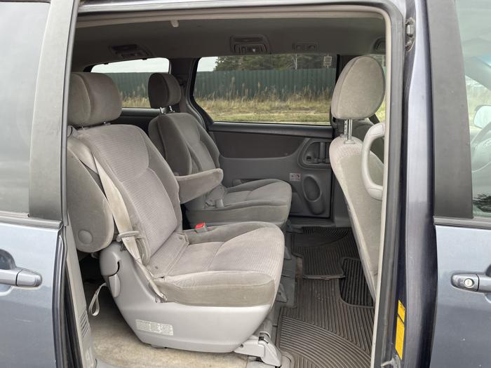 2006 toyota sienna le with 201395 miles for sale near elk-river, minnesota d1dcea1d48b142a5b2dd82ff5306abcb.jpg
