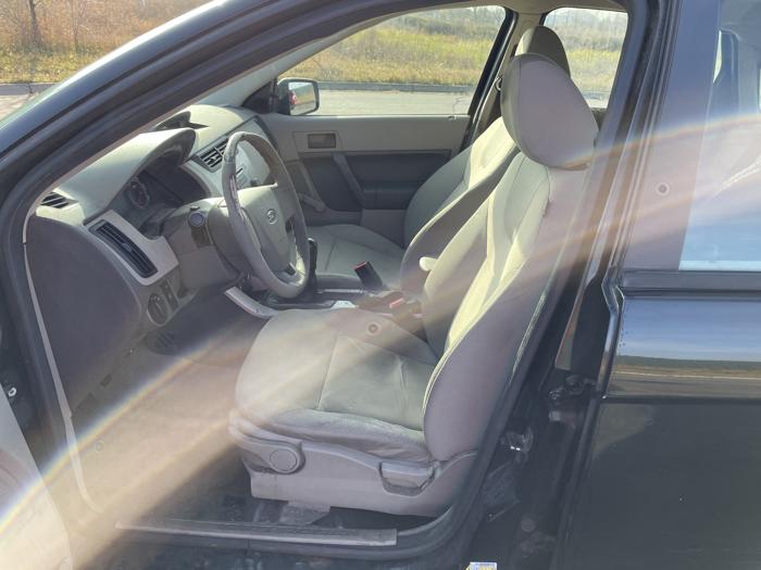 2009 ford focus s with 231203 miles for sale near elk-river, minnesota d274fbaf9a994eb79a08bb9539eed72c.jpg