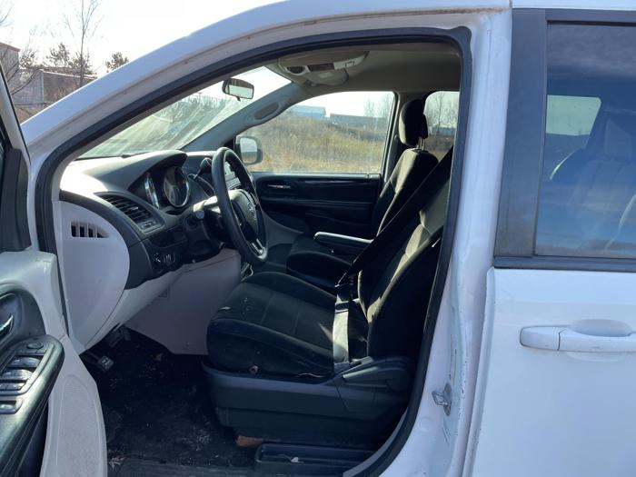 2013 dodge grand-caravan sxt with 270234 miles for sale near elk-river, minnesota d29d8fd67f404490b87f34eca90ec792.jpg