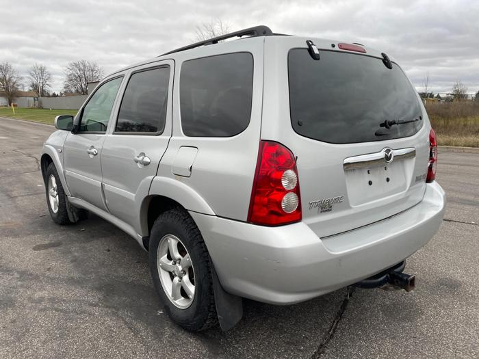 2005 mazda tribute s with 211798 miles for sale near elk-river, minnesota d6361a6d9d5f44289618f97a145e58b2.jpg