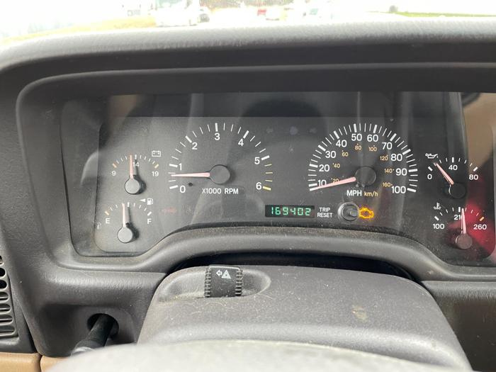 2000 jeep cherokee sport with 169402 miles for sale near elk-river, minnesota d7656274e73744188841a408a916393a.jpg