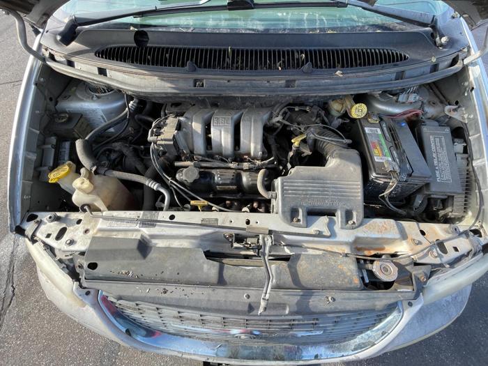 2000 chrysler town-and-country limited with 184467 miles for sale near elk-river, minnesota d80d9a2d1df747ea8e63aa201da60a5e.jpg