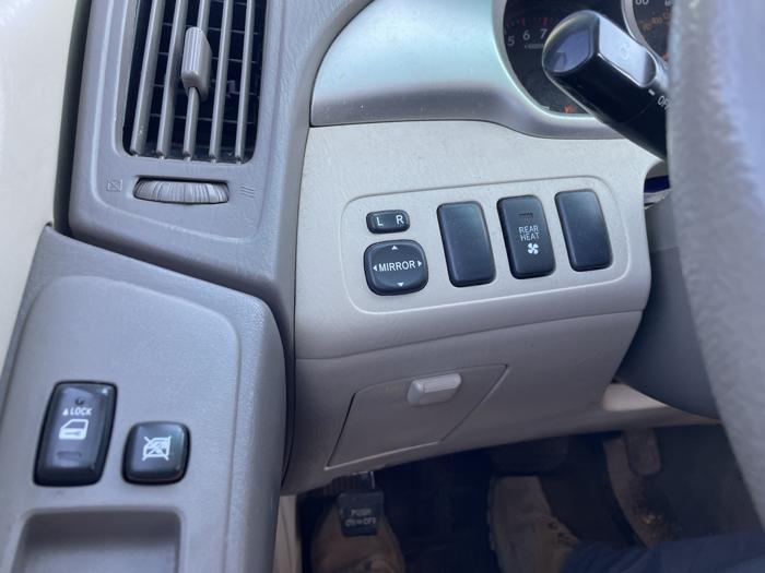 2005 toyota highlander sel with 190664 miles for sale near elk-river, minnesota d8aa9e44ad874694a503eab0dbd8504e.jpg