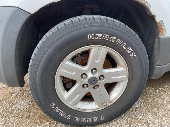 2006 ford escape-hybrid sel with 185605 miles for sale near elk-river, minnesota d8cdb5e5033a4df6a26c52fe33dfed55.jpg