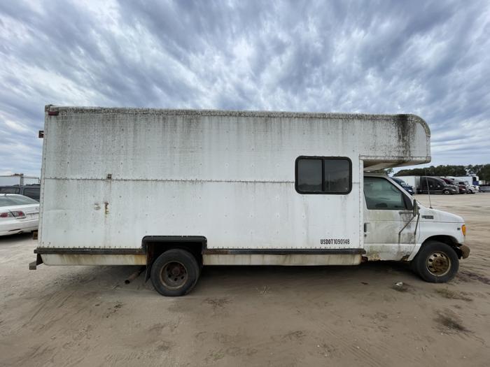 2001 ford econoline super-duty with 179206 miles for sale near elk-river, minnesota d923570511924b169584921a2eae0881.jpg
