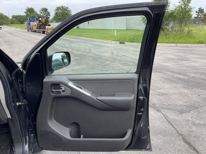 2006 nissan pathfinder le with 242258 miles for sale near elk-river, minnesota d9435427e39f437bb3ee1792b1947ecf.jpg