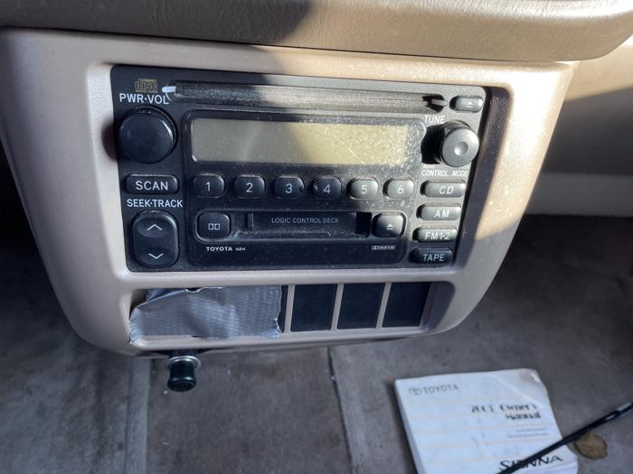 2003 toyota sienna le with 204707 miles for sale near elk-river, minnesota dac355f14fde416ba8cee76dabf0b642.jpg