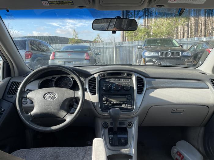 2002 toyota highlander sel with 157505 miles for sale near elk-river, minnesota dcbd28f02c1d4356b4b2b880aa2dbc79.jpg