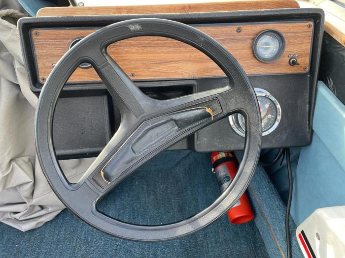 1980 crestliner inc for sale near elk-river, minnesota ddd83611624145d1be1132382d55dedf.jpg