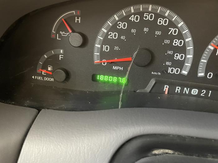 2002 ford f150 xlt with 188087 miles for sale near elk-river, minnesota ddf6a82f9b2646139b7e2ef159bcf005.jpg