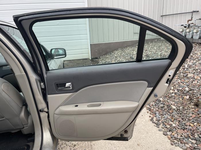 2010 ford fusion se with 109118 miles for sale near elk-river, minnesota ddfbf7ae6daf461297d9ac4a126799e8.jpg