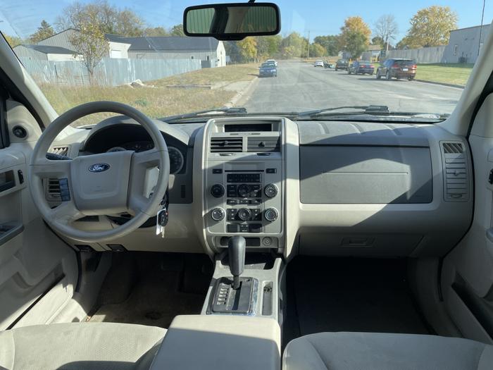 2008 ford escape-xlt- xlt with 148991 miles for sale near elk-river, minnesota dfe6d5b142094f0faca5f86759013cb3.jpg