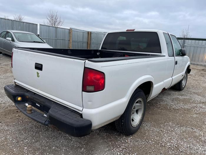 2001 chevrolet s-10-pickup with 161221 miles for sale near elk-river, minnesota e020956bbdf245859c2c42e5196a2c72.jpg