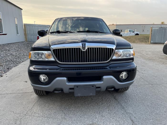 2001 lincoln navigator-l sel with 216101 miles for sale near elk-river, minnesota e0a61a6d75474ce0a57a22a17d64c612.jpg