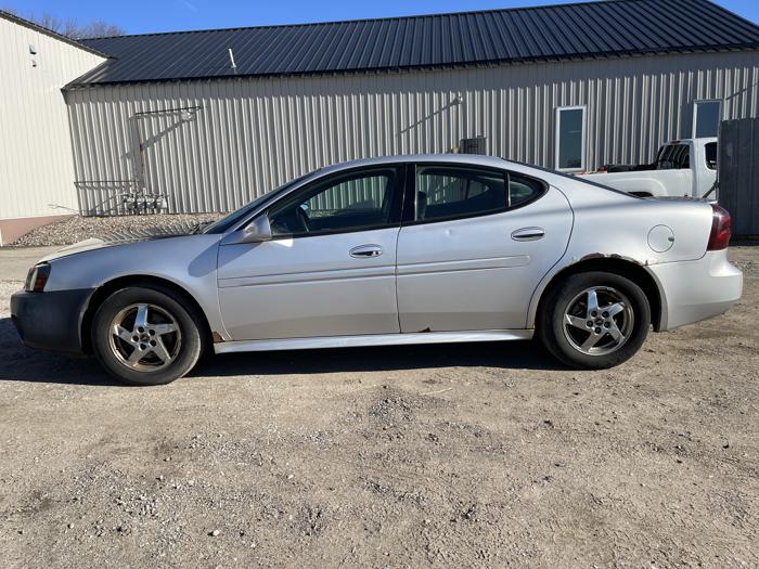 2004 pontiac grand-prix with 167566 miles for sale near elk-river, minnesota e24fccbc29394ee09e59f9cd3c7659bc.jpg