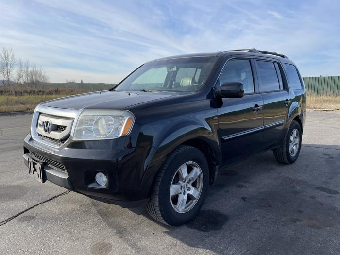 2010 honda pilot ex-l with 246273 miles for sale near elk-river, minnesota e3db7856a89a46f381180844c42abb7e.jpg