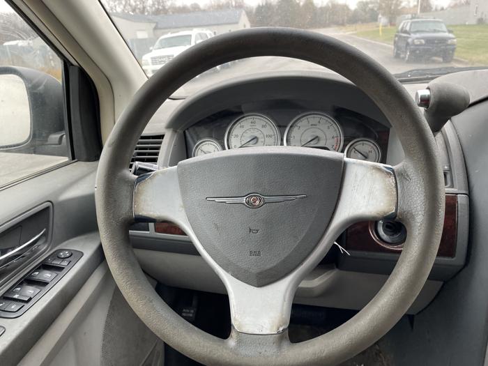 2010 chrysler town-and-country lx with 219166 miles for sale near elk-river, minnesota e50957d8e60e4ec3a2e49344978a89dd.jpg
