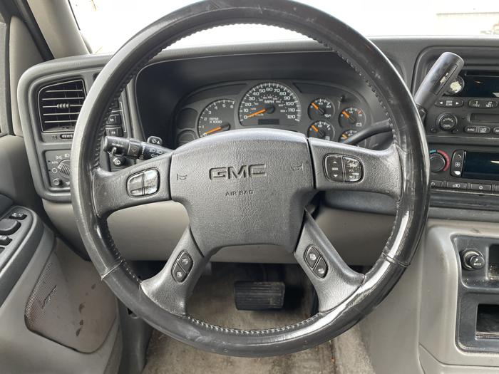 2003 gmc yukon with 303806 miles for sale near elk-river, minnesota e5962a96830545e2b9699634d7c4631a.jpg