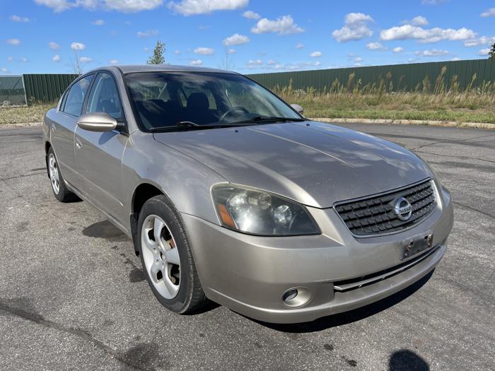 2005 nissan altima sel with 181963 miles for sale near elk-river, minnesota e6bacc7c526243c29887f550ccc0b6f1.jpg
