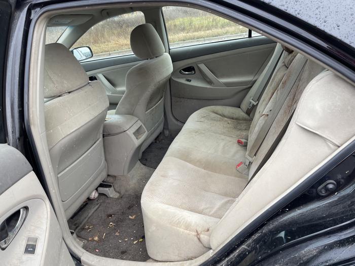 2011 toyota camry base with 187278 miles for sale near elk-river, minnesota e9ff5570834c458aa3fe473393f4c7fb.jpg