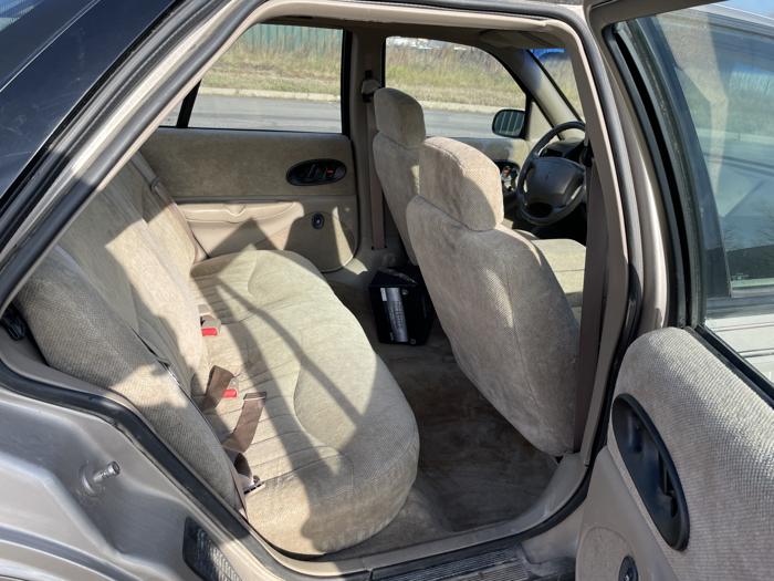 1997 oldsmobile cutlass-supreme sl with 104271 miles for sale near elk-river, minnesota ed0d896930764a549b3b7a7c03dec855.jpg