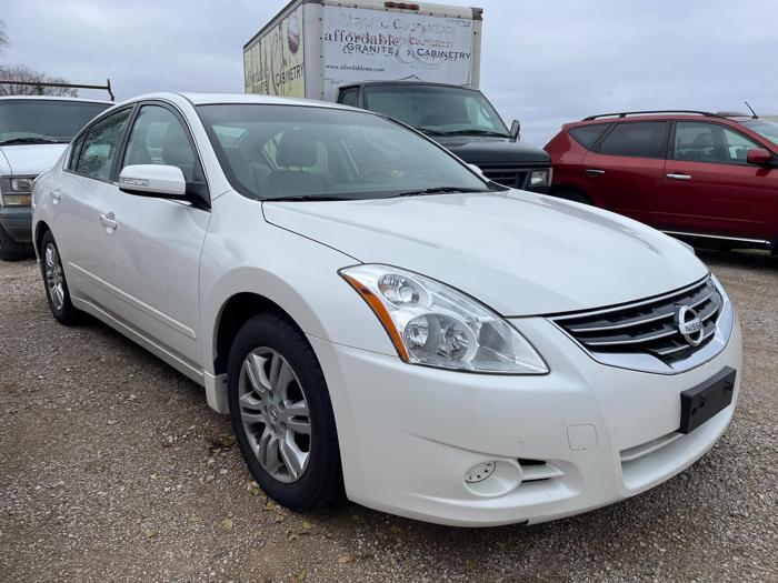 2011 nissan altima sel with 116951 miles for sale near elk-river, minnesota edb24178933742c8b159dd20ef5f4318.jpg