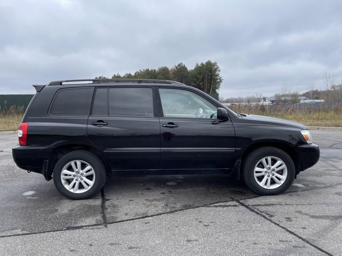2006 toyota highlander std with 192550 miles for sale near elk-river, minnesota eec4d16274804a46b8d90182d18cf148.jpg