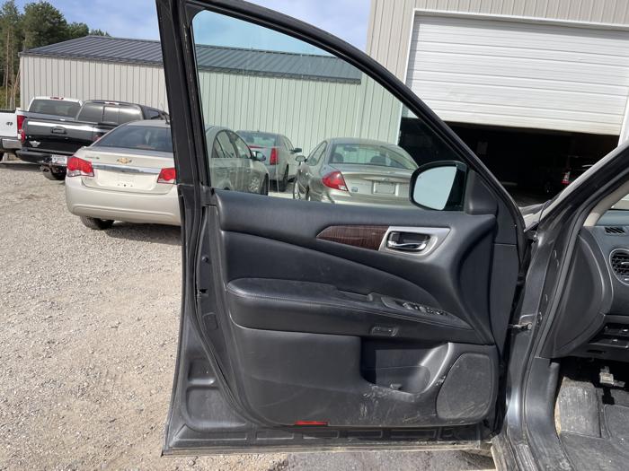 2014 nissan pathfinder-sv- sl with 119472 miles for sale near elk-river, minnesota ef0d8f3f69264caeacfe330618a16584.jpg