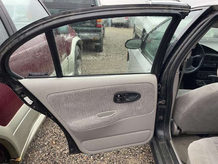 2000 saturn sw2 with 111716 miles for sale near elk-river, minnesota f1505c5ebd98413cb2064af1427f1943.jpg