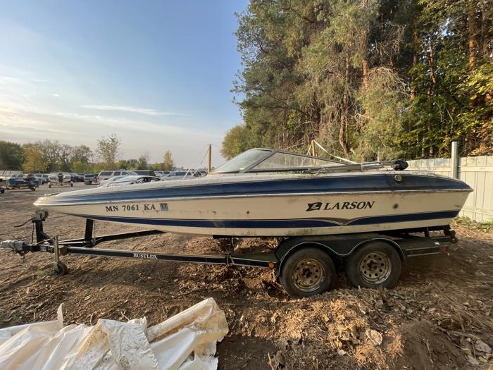 2006 larson escape for sale near elk-river, minnesota f36f1d65f27e44f280a94bf829234baa.jpg