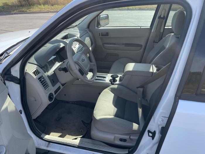 2008 ford escape-xlt- xlt with 148991 miles for sale near elk-river, minnesota f3be85b722b14186b0357cd71475bed9.jpg