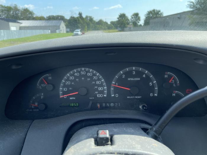 2001 ford f150 xlt with 208185 miles for sale near elk-river, minnesota f3d4672fdd2240e89640bba4cface87c.jpg