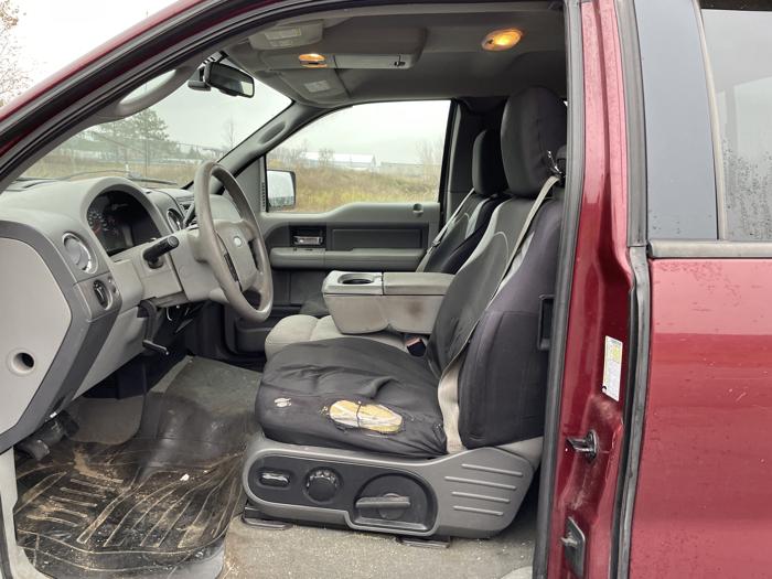 2006 ford f-150 styleside with 230054 miles for sale near elk-river, minnesota f43e1de705794fbd98f2c05100451a22.jpg