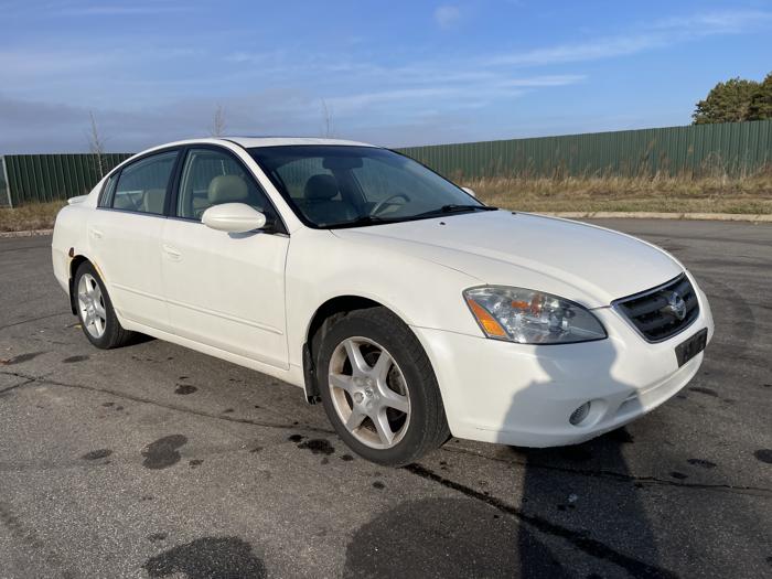 2004 nissan altima with 136326 miles for sale near elk-river, minnesota f4b24dc366204750acec99ba22b39756.jpg
