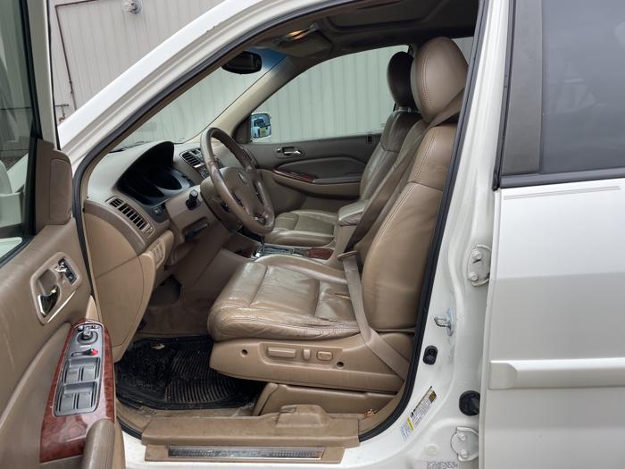 2004 acura mdx touring-package with 237658 miles for sale near elk-river, minnesota f5dc62c3edcc49bfaa78cb84fa9a4e45.jpg