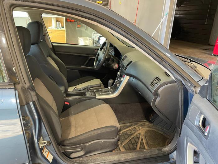2007 subaru legacy 2.5i with 226225 miles for sale near elk-river, minnesota f69c9f876ce04e1d9bd681157f821c69.jpg