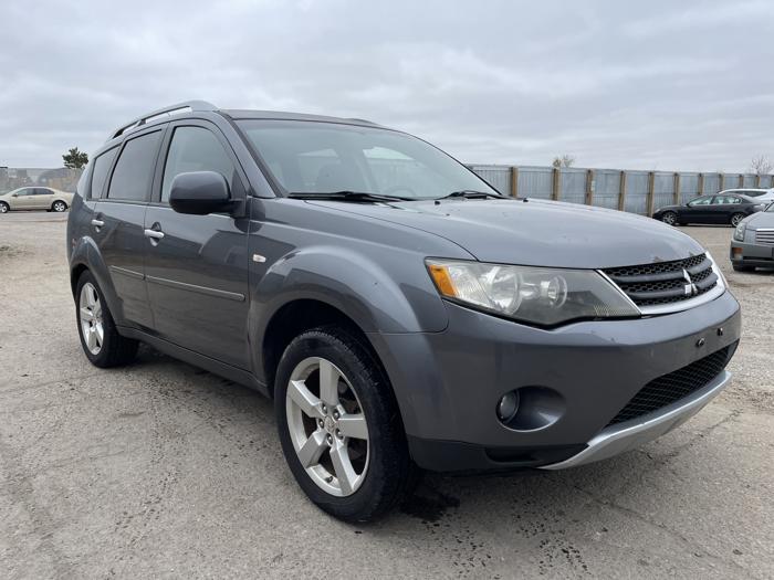 2007 mitsubishi outlander xls with 168949 miles for sale near elk-river, minnesota f6e16ca433d34fc1b65fe075d74af65f.jpg
