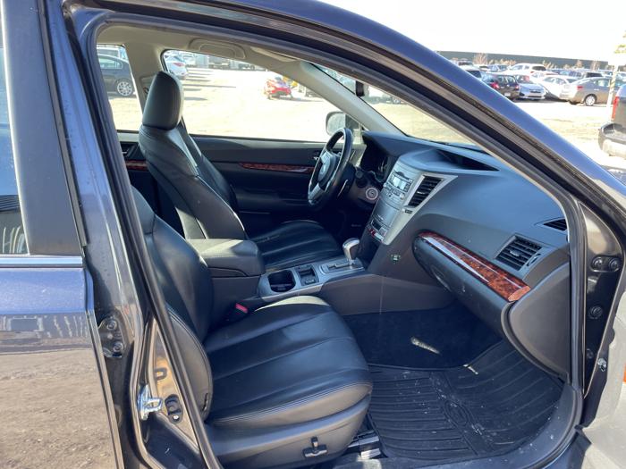 2011 subaru legacy 2.5i-limited with 145624 miles for sale near elk-river, minnesota f71570d6c9df445bb11ae31f28a668ea.jpg
