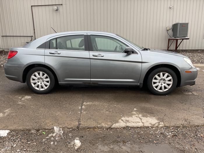 2007 chrysler sebring sel with 89300 miles for sale near elk-river, minnesota f75b87e47b804916a356035982102c35.jpg