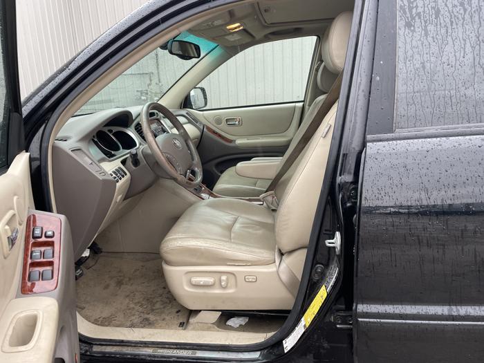 2006 toyota highlander sel with 255469 miles for sale near elk-river, minnesota f7fc91851dea4810b04f7d5fa3d18b5e.jpg