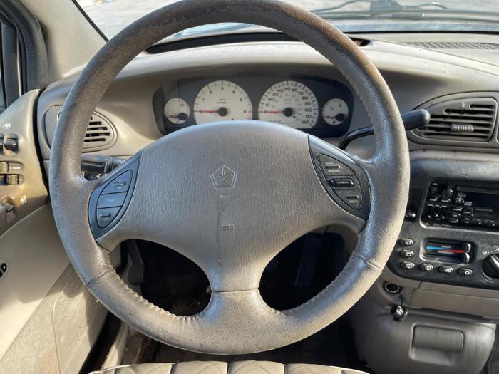 2000 chrysler town-and-country limited with 184467 miles for sale near elk-river, minnesota f857d682a9d74fab85eb790542caccf5.jpg