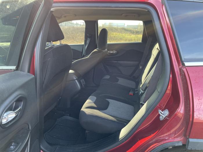 2014 jeep cherokee latitude with 110418 miles for sale near elk-river, minnesota f8a3b01e11a1462390ab8473f438d5db.jpg