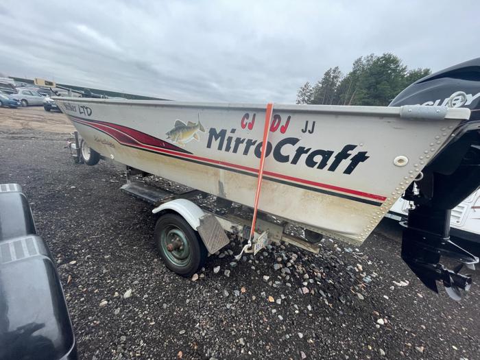 2000 mirrocraft striker for sale near elk-river, minnesota f8eef81719c44c7896c9c0b1e3e651f3.jpg