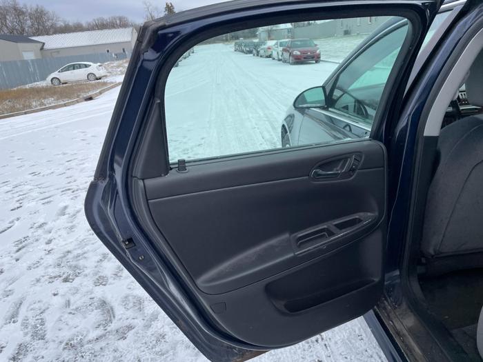 2011 chevrolet impala with 172031 miles for sale near elk-river, minnesota f9ff8b31e2c04c98af403705fb9bb230.jpg