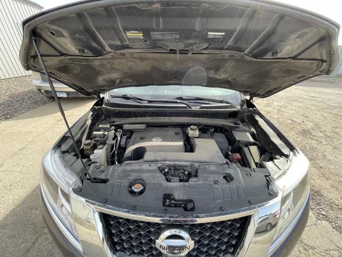 2014 nissan pathfinder-sv- sl with 119472 miles for sale near elk-river, minnesota fbb00b0942ae4cb9a9118a48b424609d.jpg