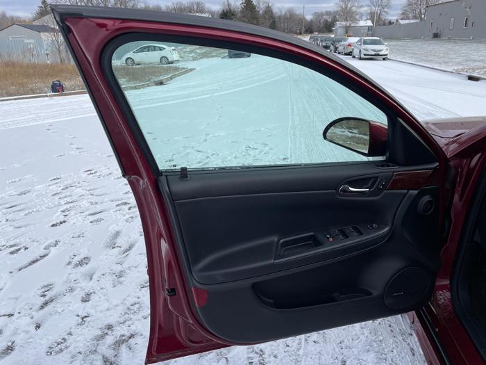 2009 chevrolet impala-lt- with 107700 miles for sale near elk-river, minnesota fd98df3bd27f4ec193d511f33d47f602.jpg