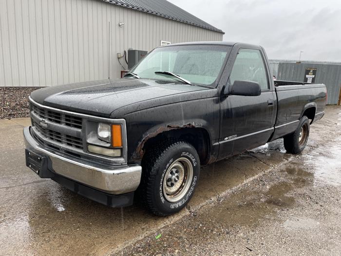 1997 chevrolet gmt-400 with 218322 miles for sale near elk-river, minnesota fe453932e4244e46ad40e16a86a5fab1.jpg