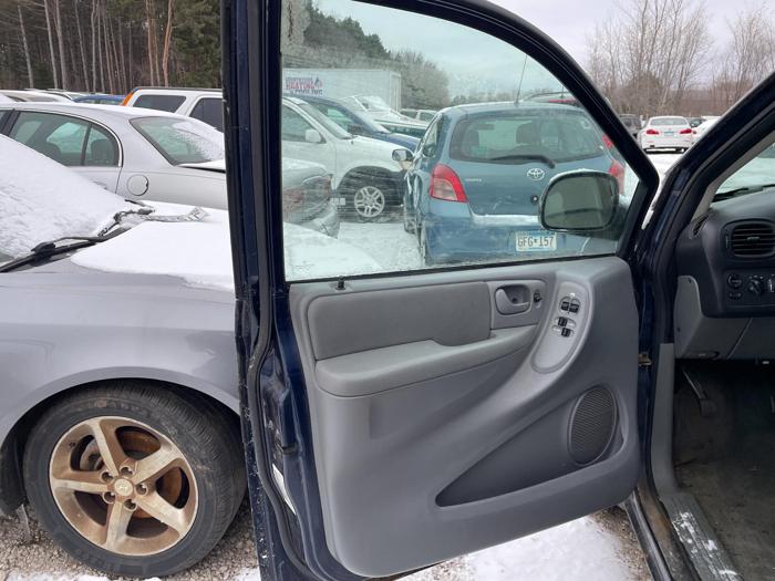 2006 dodge caravan-grand-caravan base with 312029 miles for sale near elk-river, minnesota fe6da560575d43a390b1f452f356309f.jpg